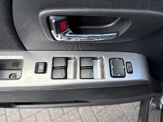 Mazda 5 7 Persoons 2.0i 16V MPV  Benzine 1.999cc 107kW (145pk) FWD picture 26