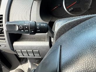 Mazda 5 7 Persoons 2.0i 16V MPV  Benzine 1.999cc 107kW (145pk) FWD picture 21