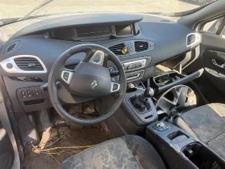 Renault Scenic Scenic III (JZ), MPV, 2009 / 2016 1.5 dCi 110 picture 9