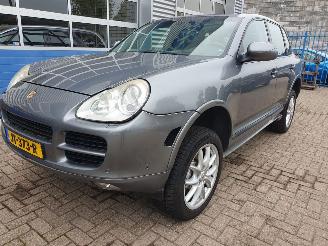 Coche accidentado Porsche Cayenne 4.5 S automaat 2003/4