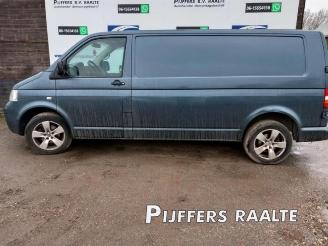 Salvage car Volkswagen Transporter Transporter T5, Van, 2003 / 2015 2.5 TDi 2008