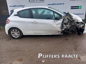 Vrakbiler auto Peugeot 208 208 I (CA/CC/CK/CL), Hatchback, 2012 / 2019 1.2 Vti 12V PureTech 82 2012/9