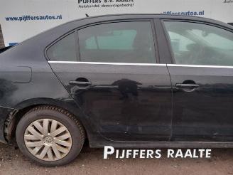 Volkswagen Jetta Jetta IV (162/16A), Sedan, 2010 / 2017 1.6 TDI 16V picture 8
