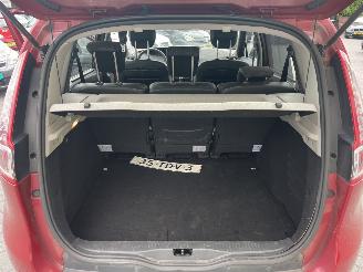 Renault Scenic 1.6 dCi Dynamique picture 11