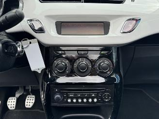 Citroën DS3 1.2 VTI  CABRIOLET picture 19