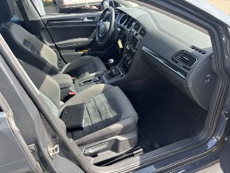 Volkswagen Golf 1.2 TSI Highline picture 10