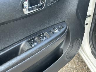 Hyundai I-20 1.2i Go! Plus picture 10