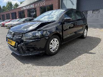 damaged passenger cars Volkswagen Polo 1.0 (Hatchback 5-dr.) 2017/7