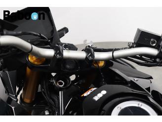 Suzuki  V-Strom 800 DE picture 13