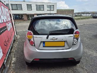 Chevrolet Spark 1.0 16v ls picture 5