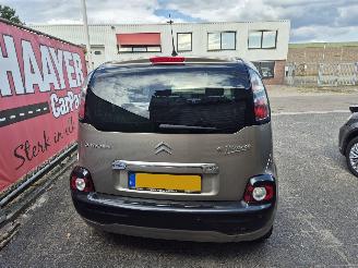 Citroën C3 picasso 1.6 vti exclusive picture 3