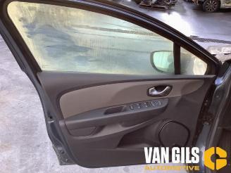 Renault Clio Clio IV Estate/Grandtour (7R), Combi 5-drs, 2012 / 2021 0.9 Energy TCE 90 12V picture 10