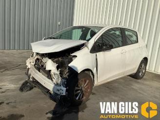 Toyota Yaris Yaris III (P13), Hatchback, 2010 / 2020 1.0 12V VVT-i picture 7