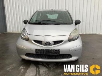 Salvage car Toyota Aygo Aygo (B10), Hatchback, 2005 / 2014 1.0 12V VVT-i 2006/4