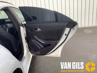 Mercedes Cla-klasse CLA (117.3), Sedan, 2013 / 2019 1.6 CLA-180 16V picture 9