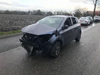 Hyundai I-20 1.2 HP i-Motion picture 2