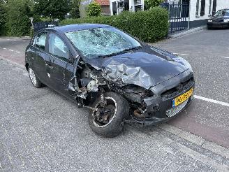 skadebil auto Fiat Bravo 1.4 MultiAir 2011/7