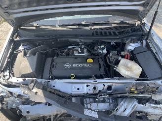 Opel Astra 1.6-16V picture 6