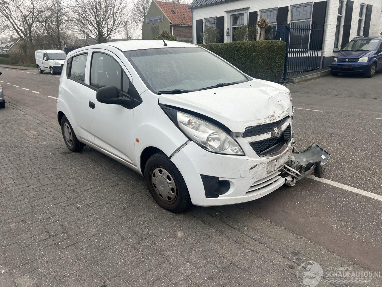 Chevrolet Spark 1.0-16V