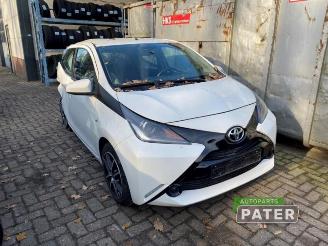 Toyota Aygo Aygo (B40), Hatchback, 2014 1.0 12V VVT-i picture 3