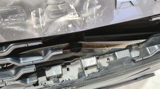 Land Rover Range Rover Evoque 2.0 P250 AWD R-Dynamic HSE picture 11