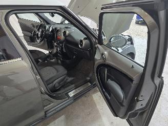 Mini Cooper COUNTRYMAN 1.6 Cooper Pepper picture 17