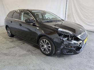 Avarii autoturisme Peugeot 308 1.2 PureTech Style 2015/6