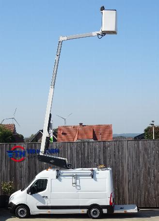 krockskadad bil auto Renault Master 2.3 DCi L2H2 Hoogwerker 10M! Navi Cruise 92KW Euro 5 2013/9