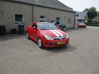 Avarii autoturisme Opel Tigra 1.4-16V Cosmo NAP 2005/1
