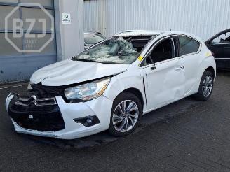 Citroën DS4 DS4 (NX), Hatchback, 2011 / 2015 1.6 HDiF picture 1