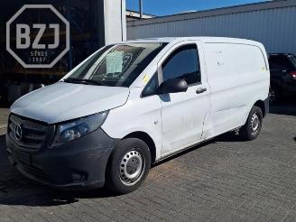 Salvage car Mercedes Vito Vito (447.6), Van, 2014 1.6 111 CDI 16V 2015/12