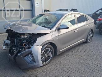Vrakbiler auto Hyundai Ioniq Ioniq, Liftback, 2016 / 2022 1.6 GDI 16V PHEV 2020/9