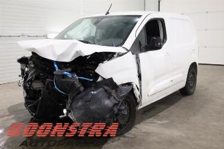 Démontage voiture Peugeot Partner Partner (EF/EU), Van, 2018 e-Partner 50 kWh 2021/10