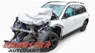 Vrakbiler auto Mercedes GLB GLB (247.6), SUV, 2019 1.3 GLB-180 Turbo 16V 2021/8