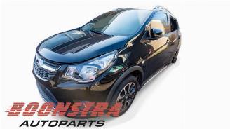 Coche siniestrado Opel Karl Karl, Hatchback 5-drs, 2015 / 2019 1.0 12V 2018/9