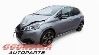 Vrakbiler auto Peugeot 208 208 I (CA/CC/CK/CL), Hatchback, 2012 / 2019 1.2 12V e-THP PureTech 110 2019/5