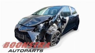 Toyota Yaris Yaris III (P13), Hatchback, 2010 / 2020 1.5 16V Hybrid picture 1