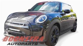 Mini Cooper S Mini (F56), Hatchback 3-drs, 2013 Cooper SE,Electric picture 1