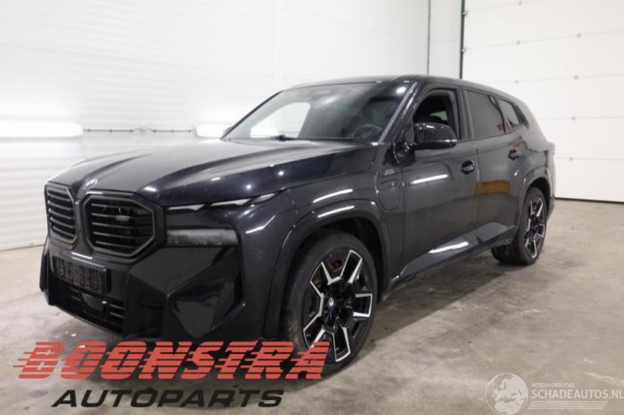 BMW XM XM (09), SUV, 2022 3.0 PHEV 50e 30 kWh