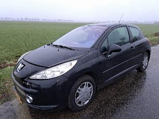 Uttjänta bilar auto Peugeot 207 1.6 16v VTI 2007/9