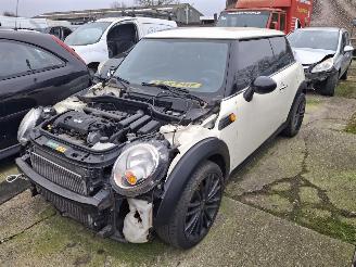 Sloopauto Mini One  2007/10