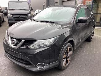 Vrakbiler auto Nissan Qashqai Qashqai (J11), SUV, 2013 1.2 DIG-T 16V 2017/2