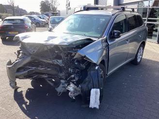 Purkuautot passenger cars Mitsubishi Outlander Outlander (GF/GG), SUV, 2012 2.0 16V PHEV 4x4 2014/6