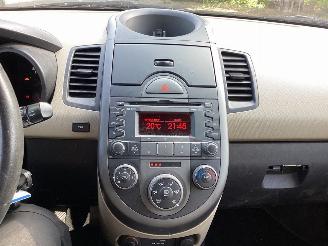 Kia Soul 1.6 X--ecutive picture 10