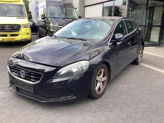 rozbiórka samochody osobowe Volvo V-40 V40 (MV), Hatchback 5-drs, 2012 / 2019 2.0 D4 16V 2014/12