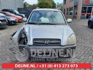 Hyundai Tucson Tucson (JM), SUV, 2004 / 2010 2.0 16V CVVT 4x2 picture 2