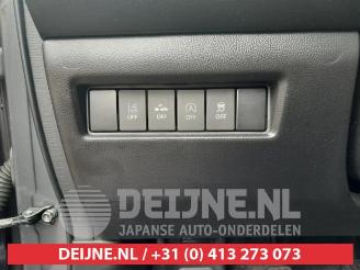 Suzuki Swift Swift (ZC/ZD), Hatchback 5-drs, 2017 1.2 Dual Jet 16V SHVS picture 19