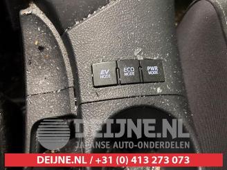 Toyota Auris Touring Sports Auris Touring Sports (E18), Combi, 2013 / 2018 1.8 16V Hybrid picture 14