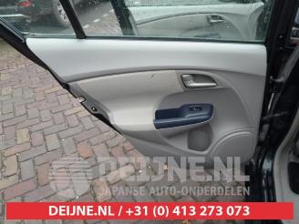 Honda Insight Insight (ZE2), Hatchback, 2009 / 2014 1.3 16V VTEC picture 12