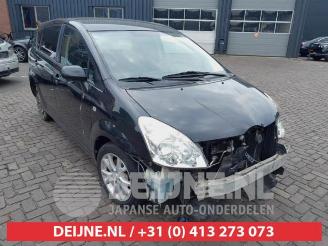 Salvage car Toyota Corolla-verso Corolla Verso (R10/11), MPV, 2004 / 2009 1.8 16V VVT-i 2008/4